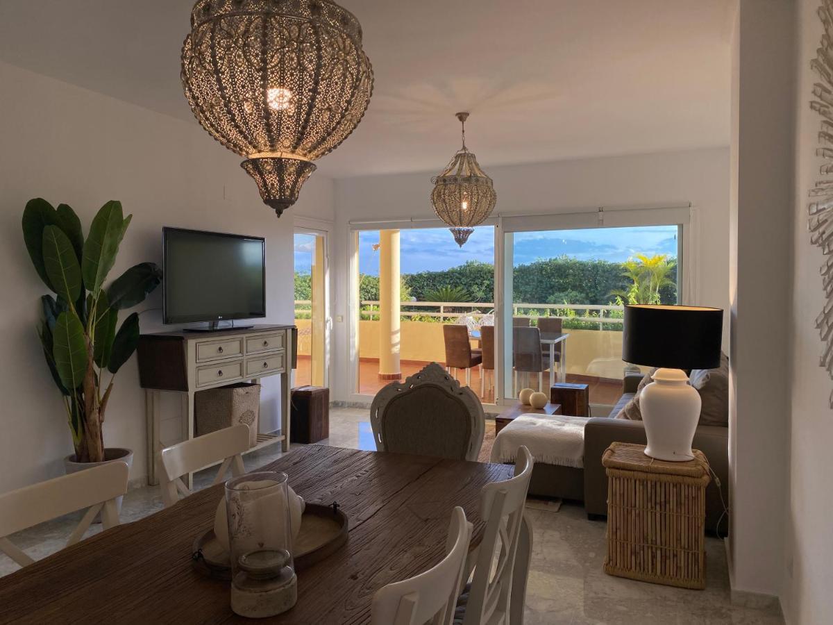 Playa Costa Quebrada Apartment Benalmadena Bagian luar foto